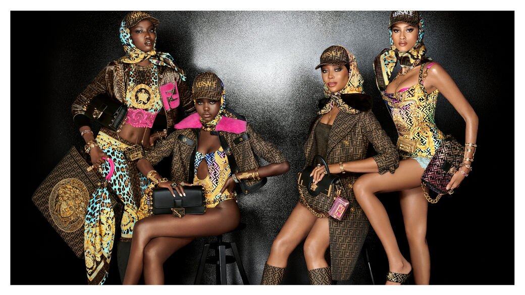 Versace by Fendi-Fendi by Versace系列，再次是Kim Jones，不過今次夥拍Donatella Versace，開創跨集團品牌合作