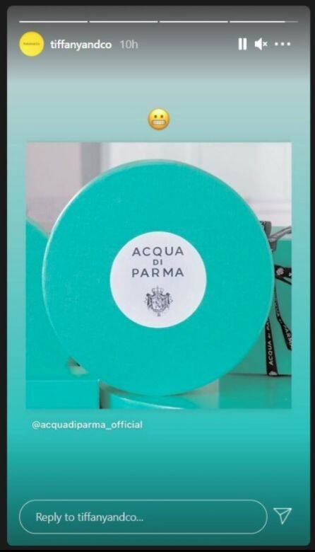 直至品牌於最後一則IG Story把黃色包裝的香水品牌Acqua de Parma變成Tiffany Blue,大眾 直至品牌於最後一則IG Story把黃色包裝的香水品牌Acqua de Parma變成Tiffany Blue,大眾