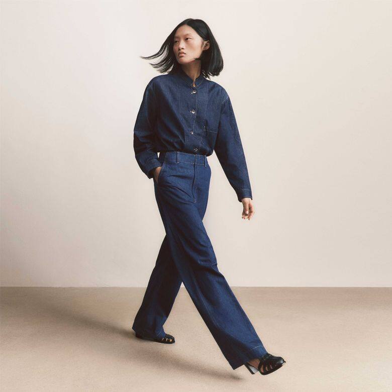 全新Uniqlo U 2021春夏系列共有34款女裝、29款男裝,以及今季全新推出的6款 全新Uniqlo U 2021春夏系列共有34款女裝、29款男裝,以及今季全新推出的6款