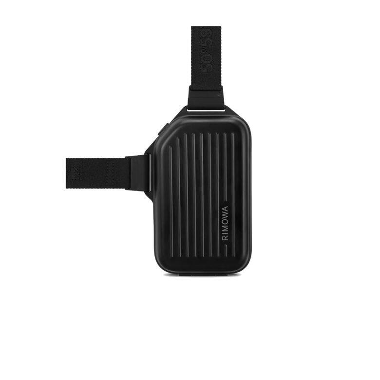 時尚型男士情人節禮物:Rimowa 鋁合金clutch 時尚型男士情人節禮物:Rimowa 鋁合金clutch