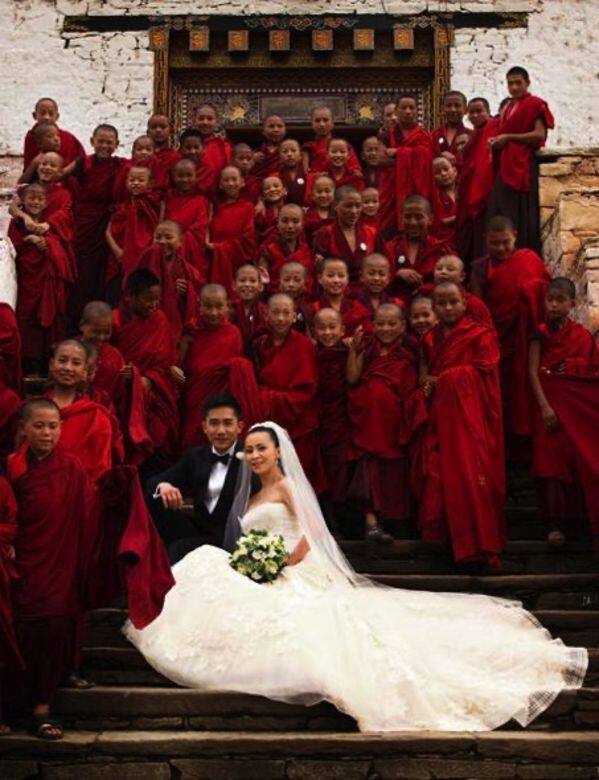 Vera Wang的婚紗令人趨之若鶩,中港台明星亦不例外,劉嘉玲、李玟、徐若瑄、湯唯 Vera Wang的婚紗令人趨之若鶩,中港台明星亦不例外,劉嘉玲、李玟、徐若瑄、湯唯