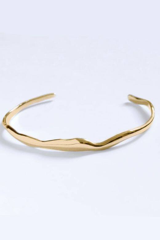 鍍金手鐲($2,430 Bar Jewellery) 鍍金手鐲($2,430 Bar Jewellery)