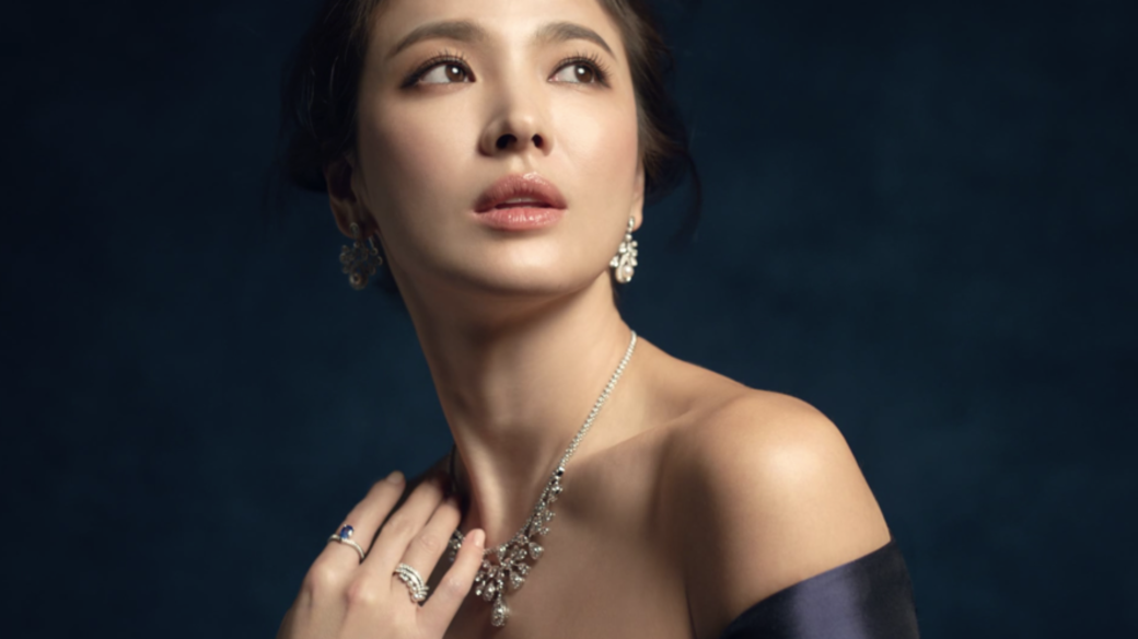 Joséphine Aigrette 18K白金鑽石項鏈18K白金鑽石及珍珠Josephine Aigrette戒指 ($41,100) Joséphine Aigrette 18K白金鑽石項鏈18K白金鑽石及珍珠Josephine Aigrette戒指 ($41,100)