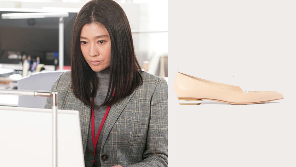 日本人跟香港人一樣,同樣覺得公務員是穩定的職業,即使經濟不景都不需要擔心裁員風險。身為公務員的你,衣着需要走樸實路線,給人一種實幹型的感覺。編輯推介你裸色鞋款,感覺非常務實低調,而且不會好像高跟鞋一樣發出聲響,因而不會受到同事們的白眼。顏色中性百搭,一定襯到你衣櫃的大部分衣服。 日本人跟香港人一樣,同樣覺得公務員是穩定的職業,即使經濟不景都不需要擔心裁員風險。身為公務員的你,衣着需要走樸實路線,給人一種實幹型的感覺。編輯推介你裸色鞋款,感覺非常務實低調,而且不會好像高跟鞋一樣發出聲響,因而不會受到同事們的白眼。顏色中性百搭,一定襯到你衣櫃的大部分衣服。