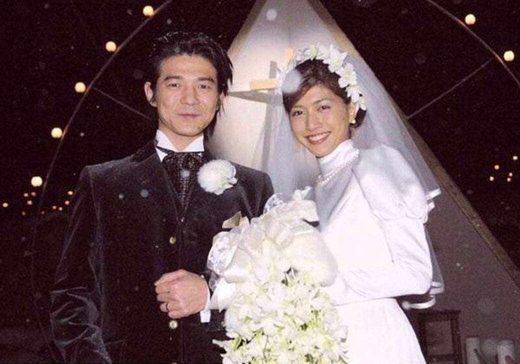 內田有紀其後於2002年，跟因演出《來自北國2002・遺言》而認識的吉岡秀隆閃
