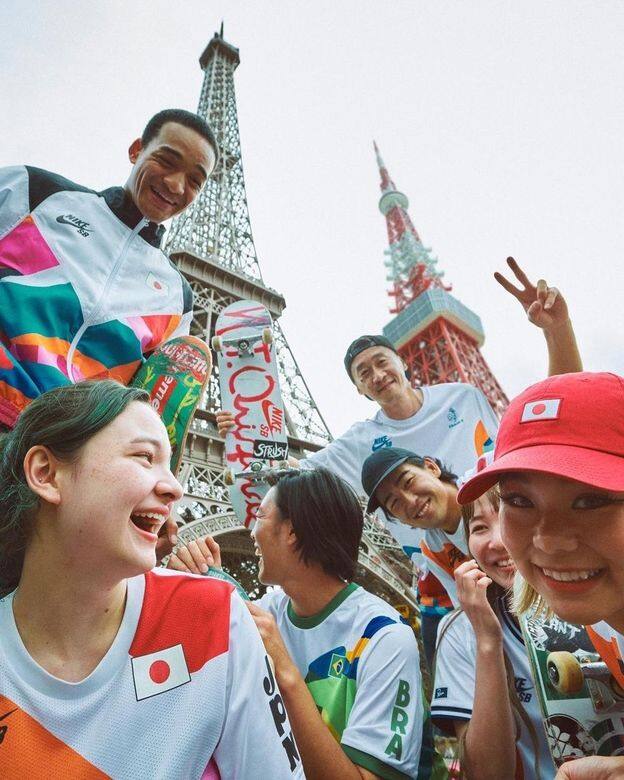 這次Nike SB和Piet Parra設計的滑板制服,每件衣服都加入了日本藝術中的風景 這次Nike SB和Piet Parra設計的滑板制服,每件衣服都加入了日本藝術中的風景