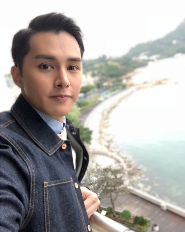 5. 語聲嬌俏(凶)男生聲線像女生,代表運勢反覆不定,而且婚後剋妻,終生財 5. 語聲嬌俏(凶)男生聲線像女生,代表運勢反覆不定,而且婚後剋妻,終生財