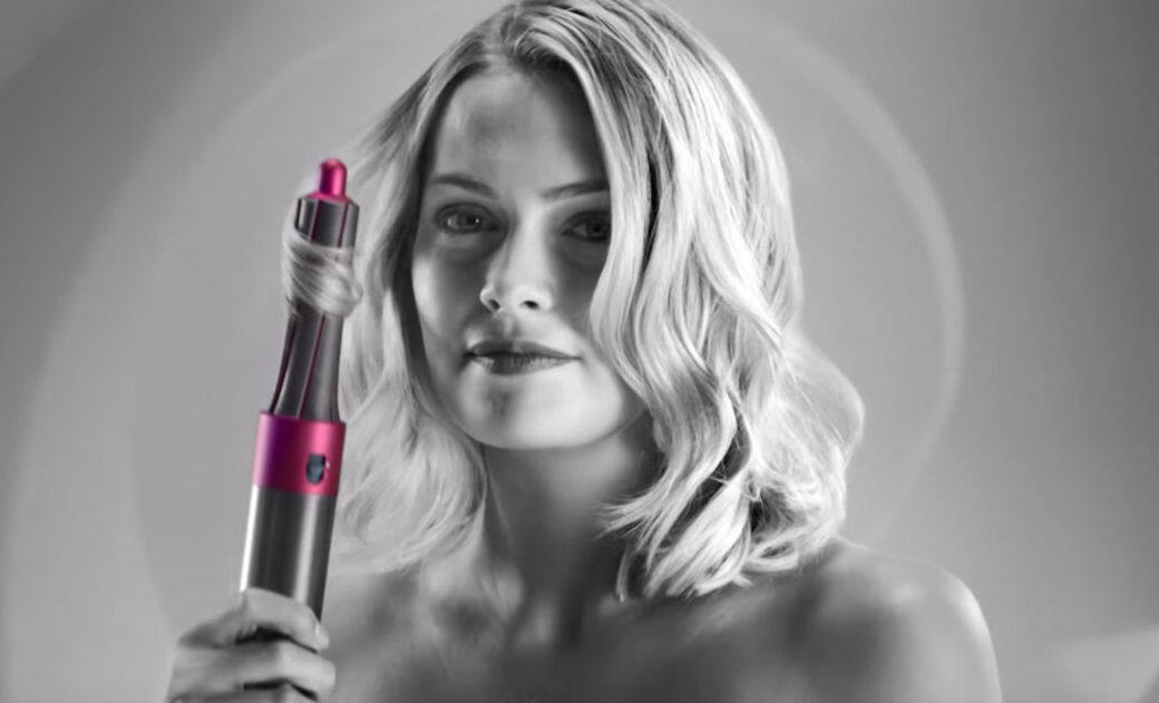 Dyson Airwrap™第一款透過空氣渦流的捲髮器，一推出市面已成為女士心目中的「神