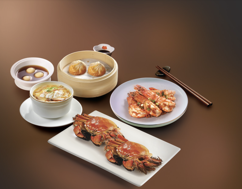 東海飲食集團推出黃金蟹盛今年的蟹宴亦非常豐富,以其濃厚細膩的蟹膏滿足一眾蟹迷之口福。 東海飲食集團推出黃金蟹盛今年的蟹宴亦非常豐富,以其濃厚細膩的蟹膏滿足一眾蟹迷之口福。