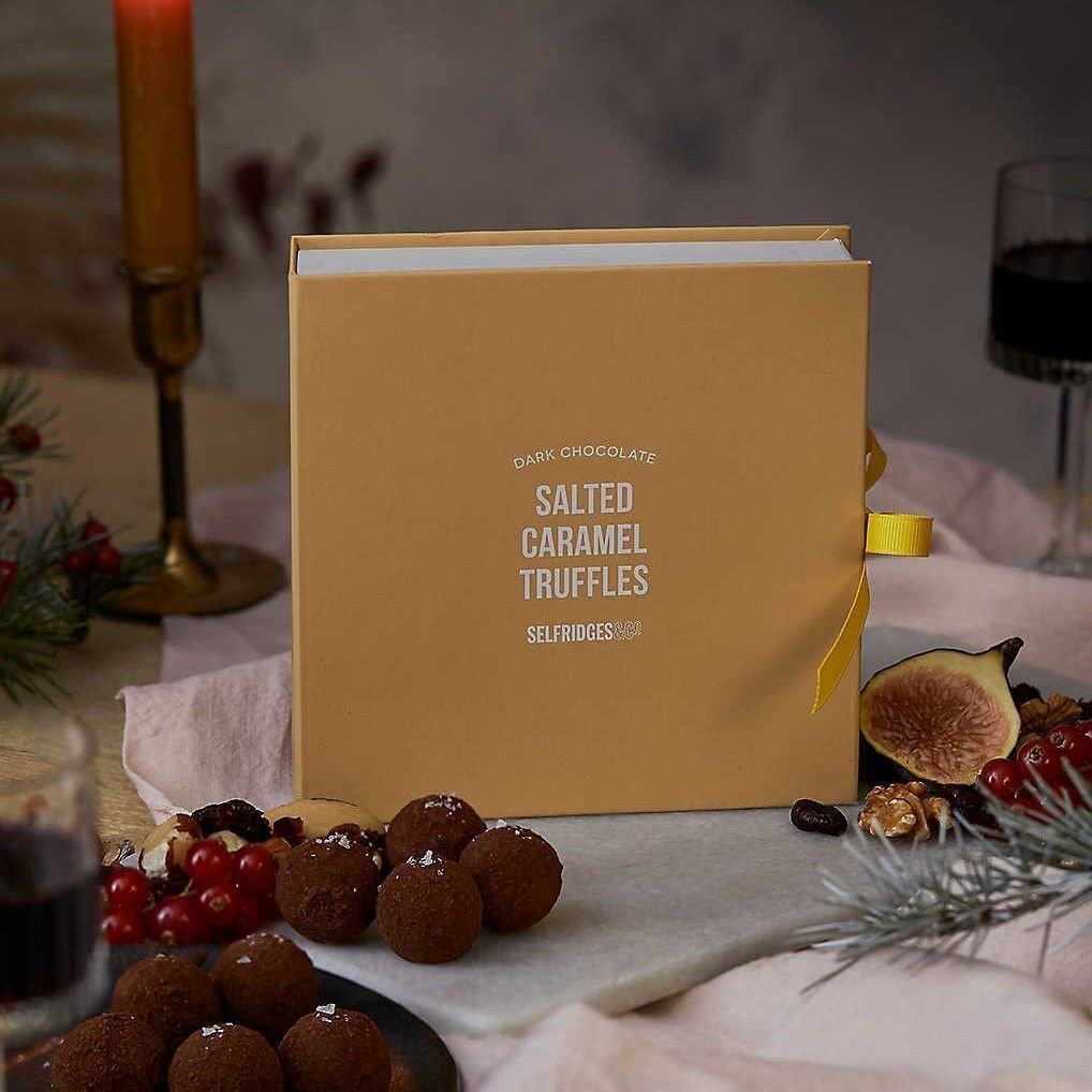 SELFRIDGES SELECTION International Prosecco and Salted Caramel gift box SELFRIDGES SELECTION International Prosecco and Salted Caramel gift box