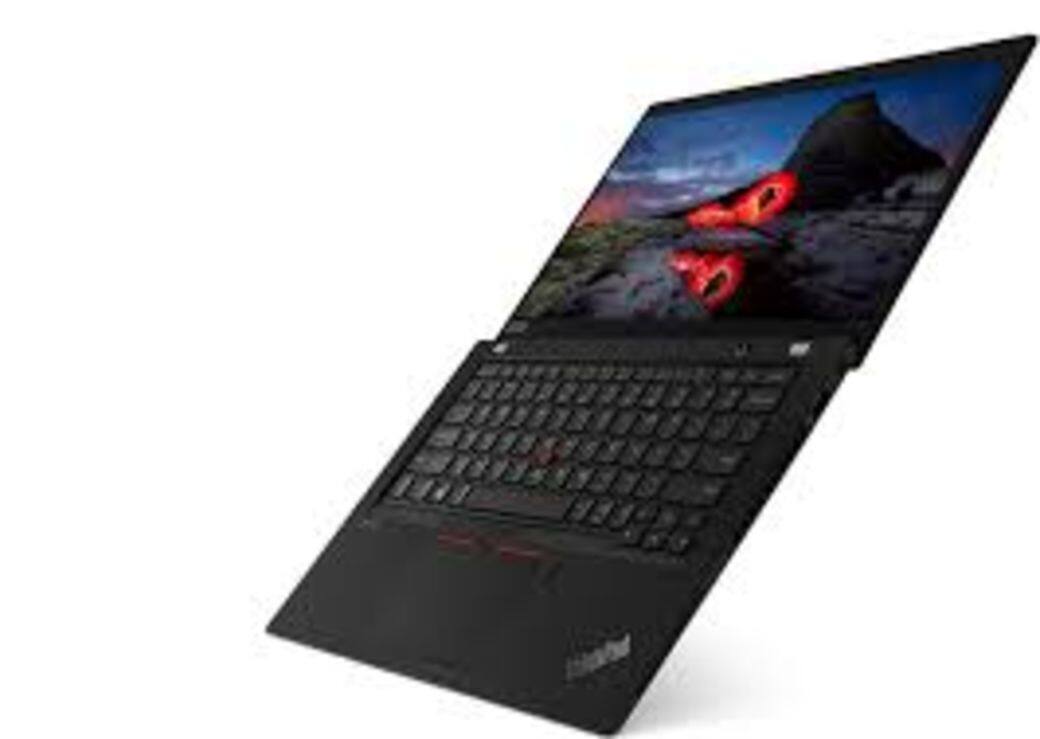 誰說黑色不討人喜愛?Lenovo一直是不少商務用家的心頭好,配置了 13.3 吋螢 誰說黑色不討人喜愛?Lenovo一直是不少商務用家的心頭好,配置了 13.3 吋螢