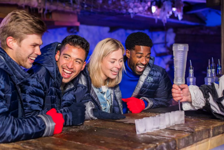 阿姆斯特丹 ICE BAR 電子門票(含免費酒飲) 阿姆斯特丹 ICE BAR 電子門票(含免費酒飲)