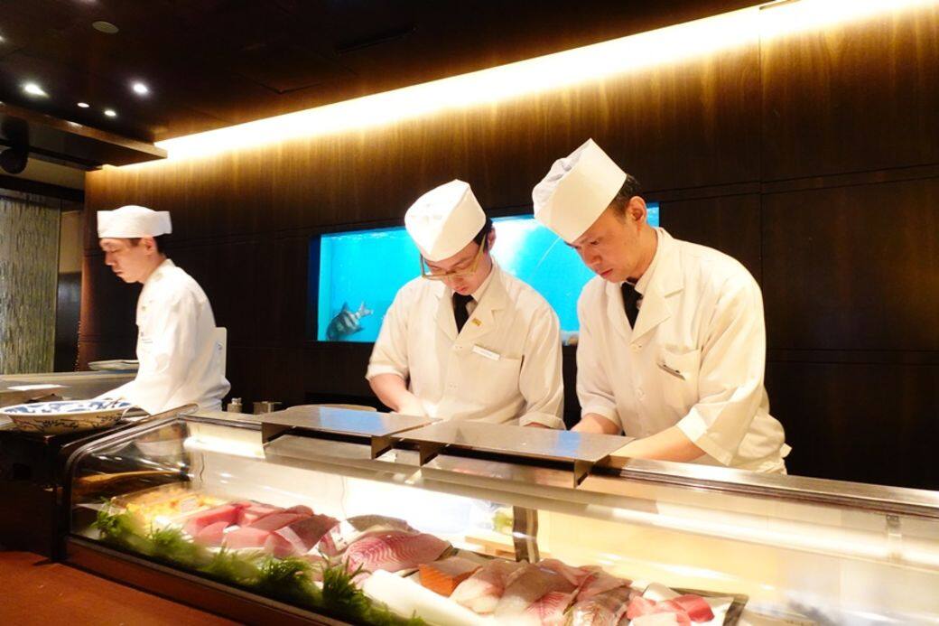 本地著名日本餐廳四季菊在多位日籍主廚的加持下屹立多年,其實不用 本地著名日本餐廳四季菊在多位日籍主廚的加持下屹立多年,其實不用