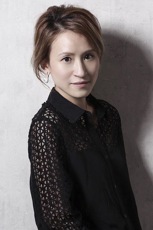 Momo Liu(《ELLE》HK Associate Content Director, Fashion)「我認為 33 歲未必是一個最佳的平衡,反而是下半場人 Momo Liu(《ELLE》HK Associate Content Director, Fashion)「我認為 33 歲未必是一個最佳的平衡,反而是下半場人