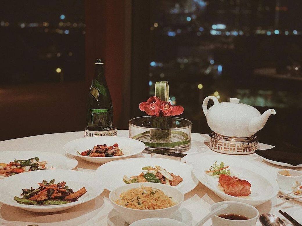 四季酒店的這家餐廳,是全球首家連續十三年榮獲米芝蓮三星評級的香 四季酒店的這家餐廳,是全球首家連續十三年榮獲米芝蓮三星評級的香