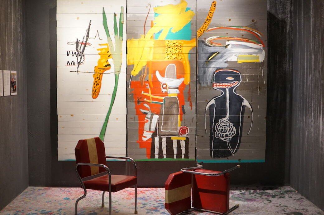 周杰倫早年曾在拍賣會中投得美國已故藝術家Jean-Michel Basquiat的畫作，並在IG上