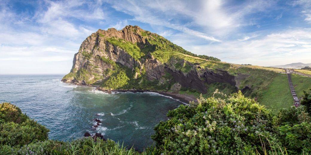 濟州島上有好多完好的森林場景,「治癒之林」位卡海拔320至760米,以前沒有 濟州島上有好多完好的森林場景,「治癒之林」位卡海拔320至760米,以前沒有