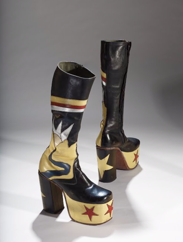 巴塔鞋博物館 (Bata Shoe Museum Toronto) 巴塔鞋博物館 (Bata Shoe Museum Toronto)
