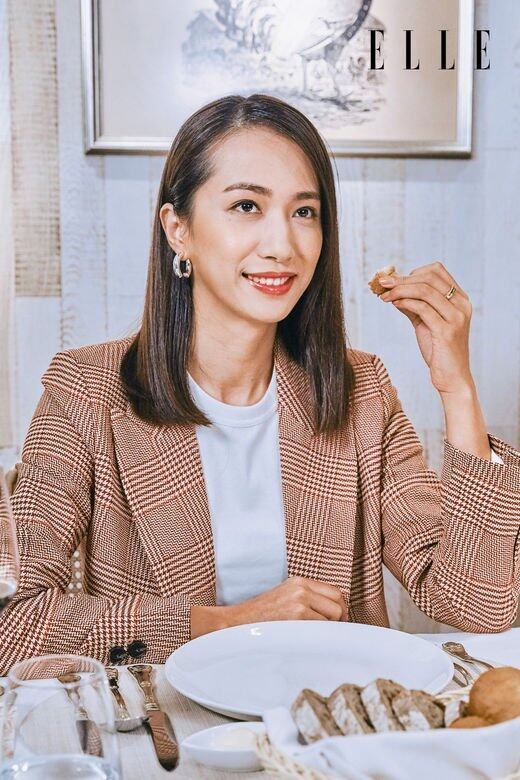 Tips 2 麵包籃中的學問利落地選出自己想要的麵包,不要三心兩意,然後把 Tips 2 麵包籃中的學問利落地選出自己想要的麵包,不要三心兩意,然後把