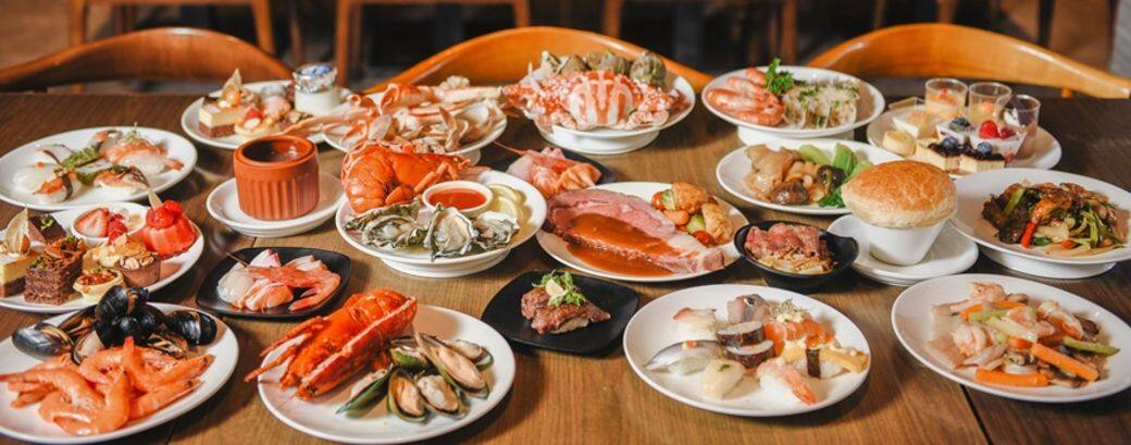 Mr. Steak Buffet à la minute 自助晚餐星期一至五 (5pm-7pm) 成人$418,小童$278 星期六、日 (5pm Mr. Steak Buffet à la minute 自助晚餐星期一至五 (5pm-7pm) 成人$418,小童$278 星期六、日 (5pm