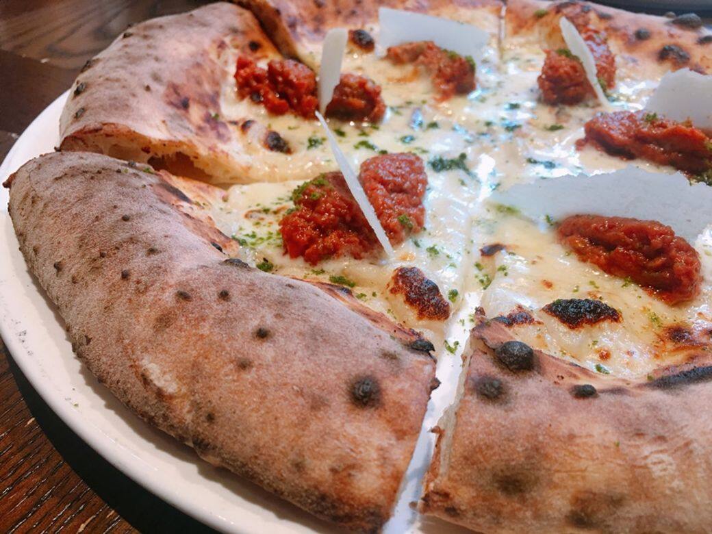 KYTALY香港店供應19款意式薄餅,當中固然包括以上得獎pizza,同時亦有多款經 KYTALY香港店供應19款意式薄餅,當中固然包括以上得獎pizza,同時亦有多款經