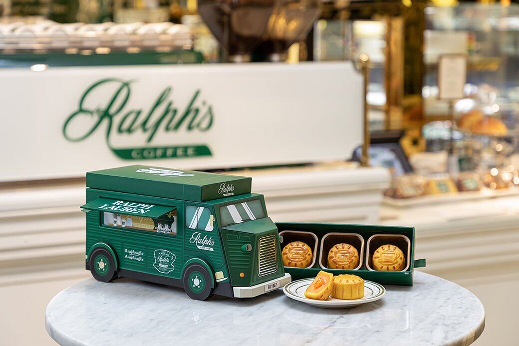 為慶祝今年的中秋節,Ralph’s Coffee推出兩款香港獨家發售的精緻口味,包括奶 為慶祝今年的中秋節,Ralph’s Coffee推出兩款香港獨家發售的精緻口味,包括奶