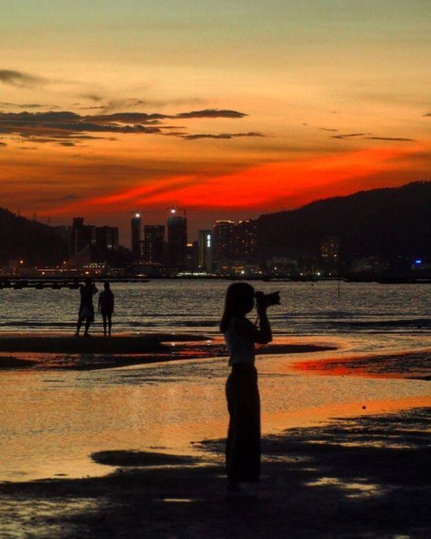 下白泥 日落 香港 郊遊 好去處 攝影 打卡 景點 Ha Pak Nai sunset photo 下白泥 日落 香港 郊遊 好去處 攝影 打卡 景點 Ha Pak Nai sunset photo