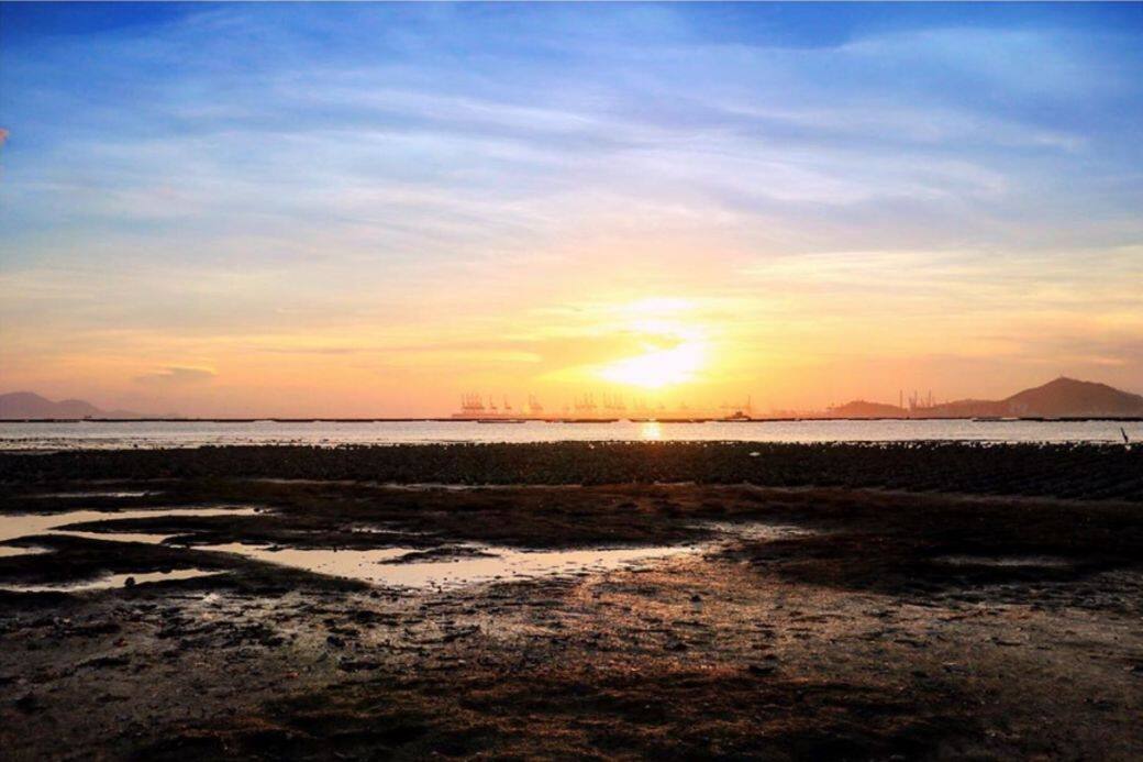 下白泥 日落 香港 郊遊 好去處 攝影 打卡 景點 Ha Pak Nai sunset photo 下白泥 日落 香港 郊遊 好去處 攝影 打卡 景點 Ha Pak Nai sunset photo