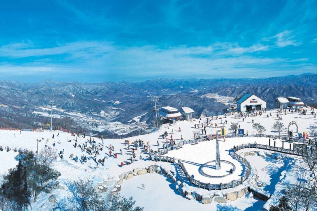 鳳凰城滑雪場共有21條滑雪道 鳳凰城滑雪場共有21條滑雪道