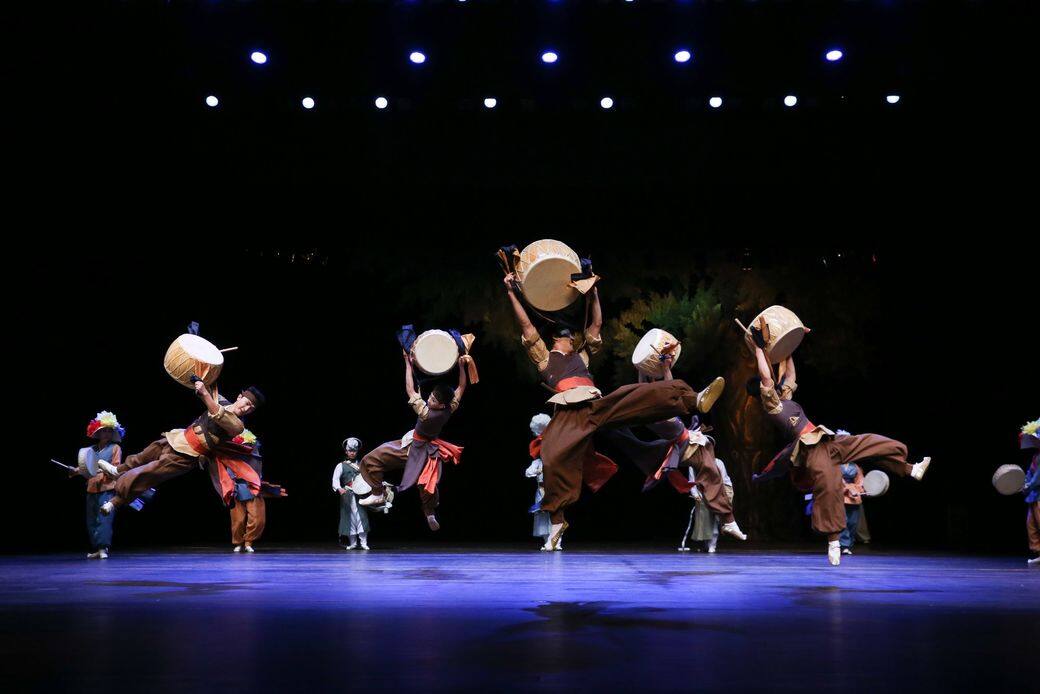 其中重點節目包括9月26日開始的「2019韓國–香港 水墨交流展:成型與擴張 其中重點節目包括9月26日開始的「2019韓國–香港 水墨交流展:成型與擴張