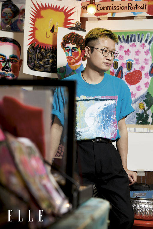 時裝及紡織品學畢業後成為時裝設計師,其後於2015年與合夥人開設「MUM’s 時裝及紡織品學畢業後成為時裝設計師,其後於2015年與合夥人開設「MUM’s