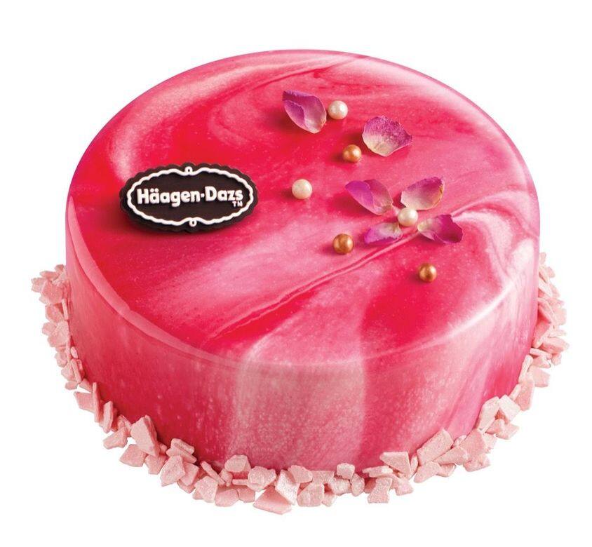 Häagen-Dazs 母親節特備花漾紅寶石雪糕蛋糕,粉紅色雲石面設計,配以玫瑰花 Häagen-Dazs 母親節特備花漾紅寶石雪糕蛋糕,粉紅色雲石面設計,配以玫瑰花