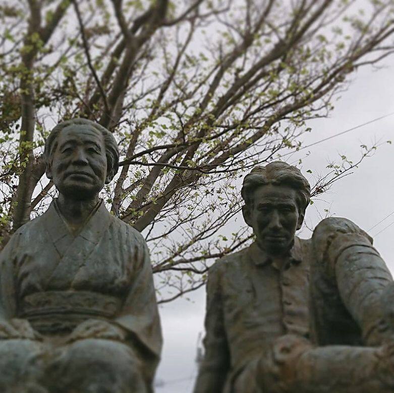 .我想死,越發想死。一切已無法挽回,無論做什麼都以失敗告終,平添一筆恥 .我想死,越發想死。一切已無法挽回,無論做什麼都以失敗告終,平添一筆恥