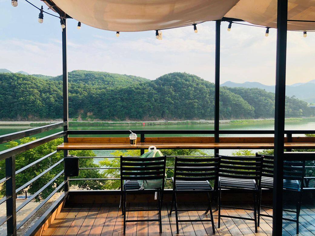 4.丹陽江邊- Someday Cafe地址:丹陽郡丹陽邑三峰路65號 4.丹陽江邊- Someday Cafe地址:丹陽郡丹陽邑三峰路65號