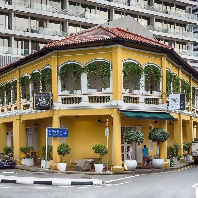 武吉巴梳路鄰近牛車水,擠滿了充滿文化色彩的二戰前店屋,同時隱藏著 武吉巴梳路鄰近牛車水,擠滿了充滿文化色彩的二戰前店屋,同時隱藏著