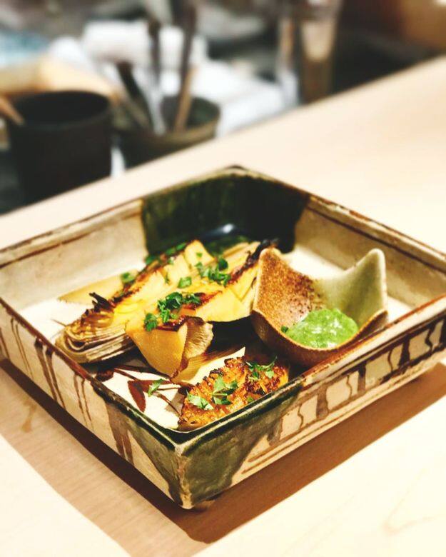 DB每次回到東京,都會到ささ花喝酒和吃飯。餐廳開業已30多年,在日本食評 DB每次回到東京,都會到ささ花喝酒和吃飯。餐廳開業已30多年,在日本食評