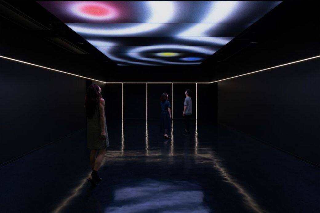 「SENSING HALL」區域,則是於天花板設置約30平方公尺的燈光設計,遊客可透過LED燈光進行互動式體驗。 「SENSING HALL」區域,則是於天花板設置約30平方公尺的燈光設計,遊客可透過LED燈光進行互動式體驗。