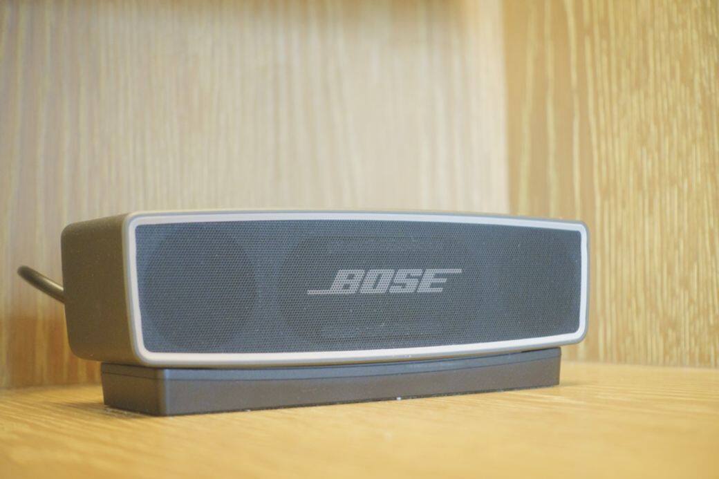 房間備有Bose品牌的擴音器,在酒店房內聽音樂放鬆,音質好的播放器真的 房間備有Bose品牌的擴音器,在酒店房內聽音樂放鬆,音質好的播放器真的
