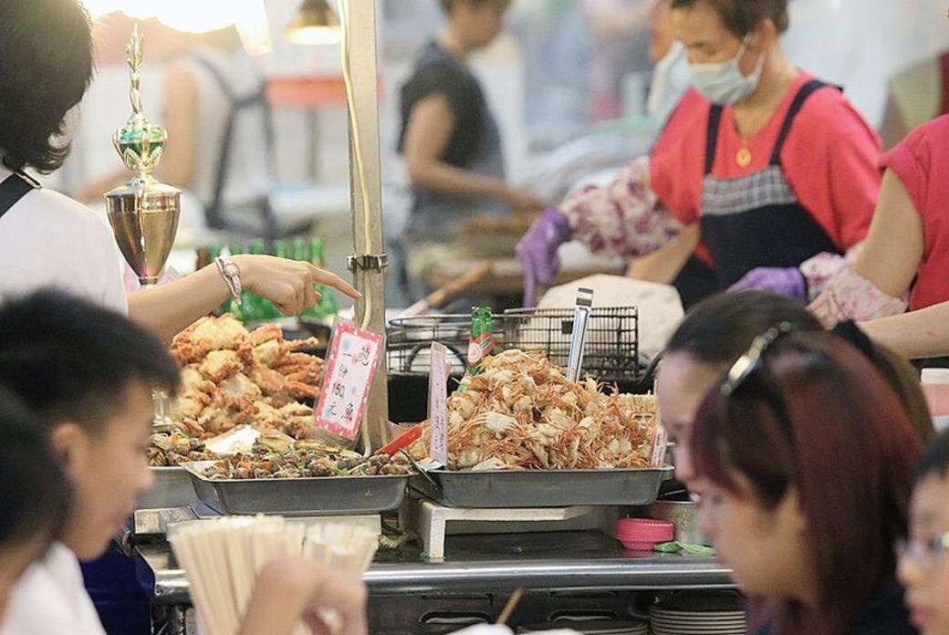 士林夜市可說是香港人最熟悉的台北好去處,包含了文林路、大東路、大南 士林夜市可說是香港人最熟悉的台北好去處,包含了文林路、大東路、大南
