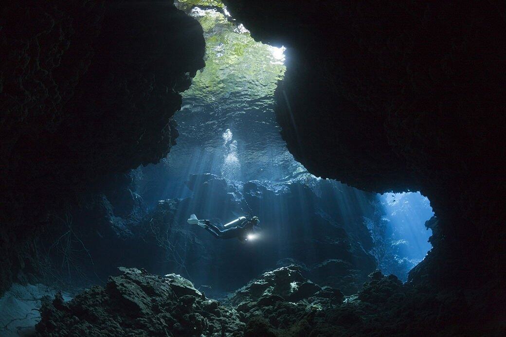 在所羅門群島你可在大大小小990個島嶼旅遊,親身感受未經破壞的大自 在所羅門群島你可在大大小小990個島嶼旅遊,親身感受未經破壞的大自