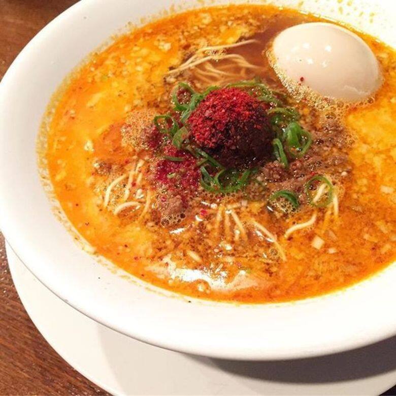 開業約7年,出名的是自家製四川擔擔麵條和鹽味拉麵,食材方面都選用 開業約7年,出名的是自家製四川擔擔麵條和鹽味拉麵,食材方面都選用