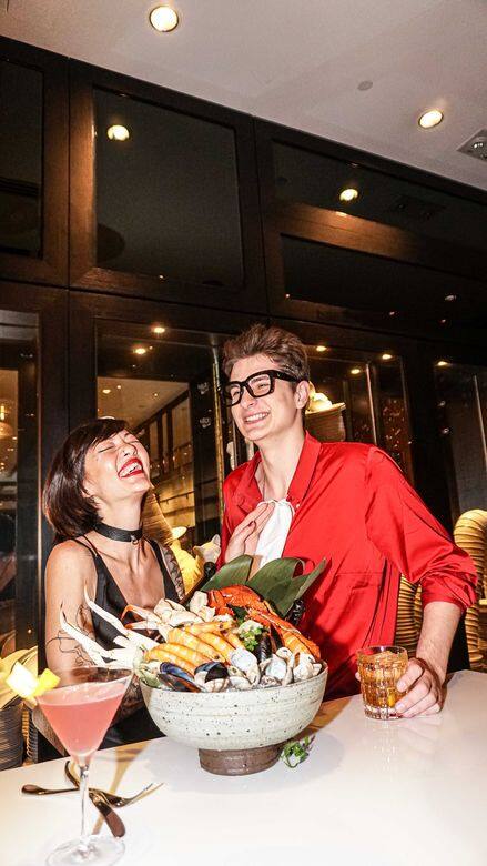 食Buffet 是不少情侶的情人節大餐選擇,但要選到CP值高的自助餐,唯有選擇 食Buffet 是不少情侶的情人節大餐選擇,但要選到CP值高的自助餐,唯有選擇