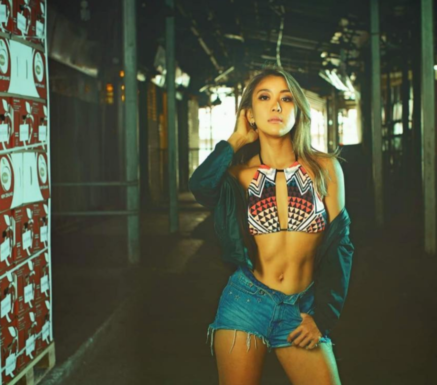 作為女生,Cathy一直受盡不同程度的歧視,自卑感如影隨形 作為女生,Cathy一直受盡不同程度的歧視,自卑感如影隨形