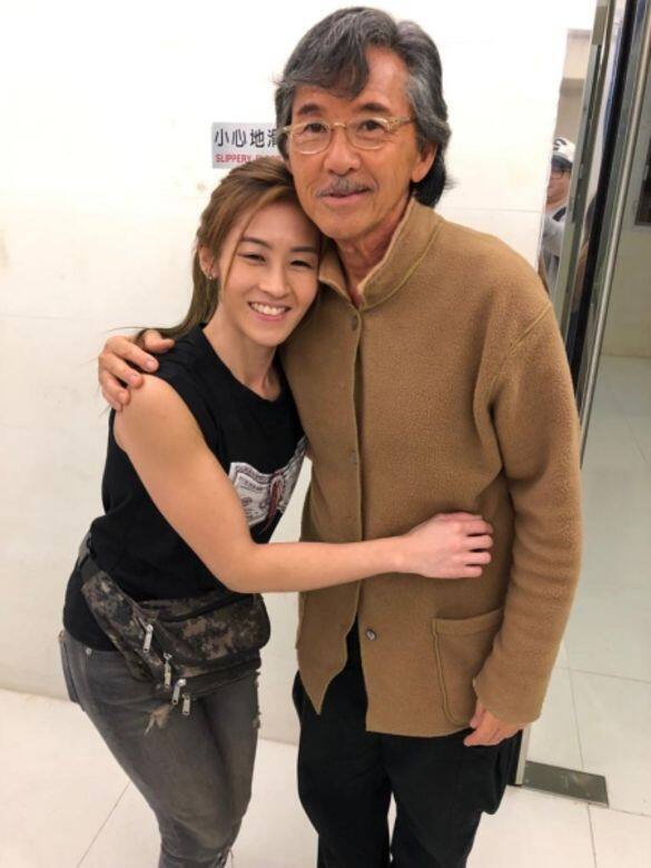 ELLE:早前你參與內地的相睇節目,你的擇偶條件是甚麼 ? ELLE:早前你參與內地的相睇節目,你的擇偶條件是甚麼 ?