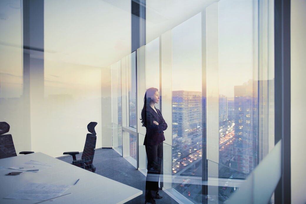 暗示+明示:「這不是的我專業」 暗示+明示:「這不是的我專業」