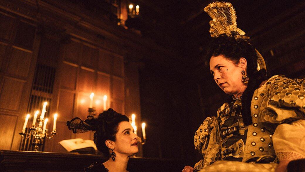這一點女上司絕對跟Olivia Colma女王是相似 這一點女上司絕對跟Olivia Colma女王是相似
