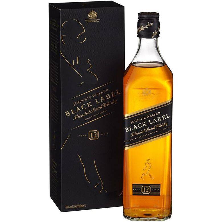 在香港人氣極高的威士忌品牌Johnnie Walker主打調和式威士忌,品牌的人氣之作 在香港人氣極高的威士忌品牌Johnnie Walker主打調和式威士忌,品牌的人氣之作
