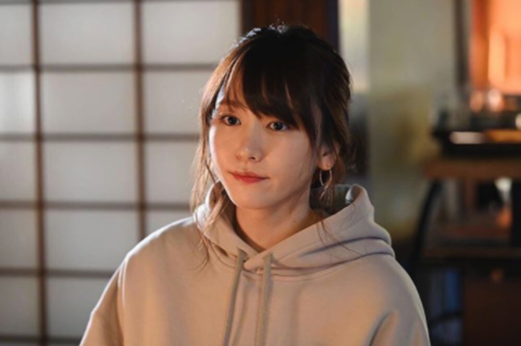 日本人還總結了經濟狀況和流行色之間的關係。經濟好的時候,人們較偏 日本人還總結了經濟狀況和流行色之間的關係。經濟好的時候,人們較偏