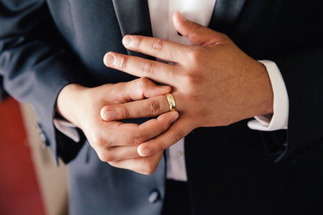 「不如你先告訴我,她拒絕你的理由是?」「因為我已經結婚了」(嗯?你早說嘛!原來 「不如你先告訴我,她拒絕你的理由是?」「因為我已經結婚了」(嗯?你早說嘛!原來