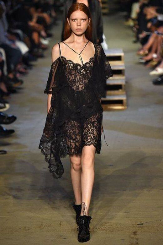 Givenchy, ELLEfie, Fashionweek, 時裝周 Givenchy, ELLEfie, Fashionweek, 時裝周